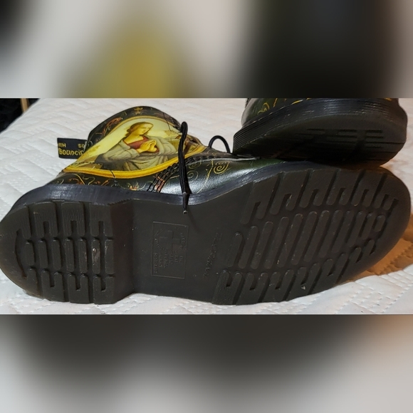 Dr. MARTENS Leather Pascal Di Paolo Museum CollectionMarked as AW501 US Size 11. - Picture 11 of 13